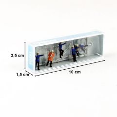 Preiser 14203 1/87 Ölçek Ekipmanlı İtfaiyeci Figürleri